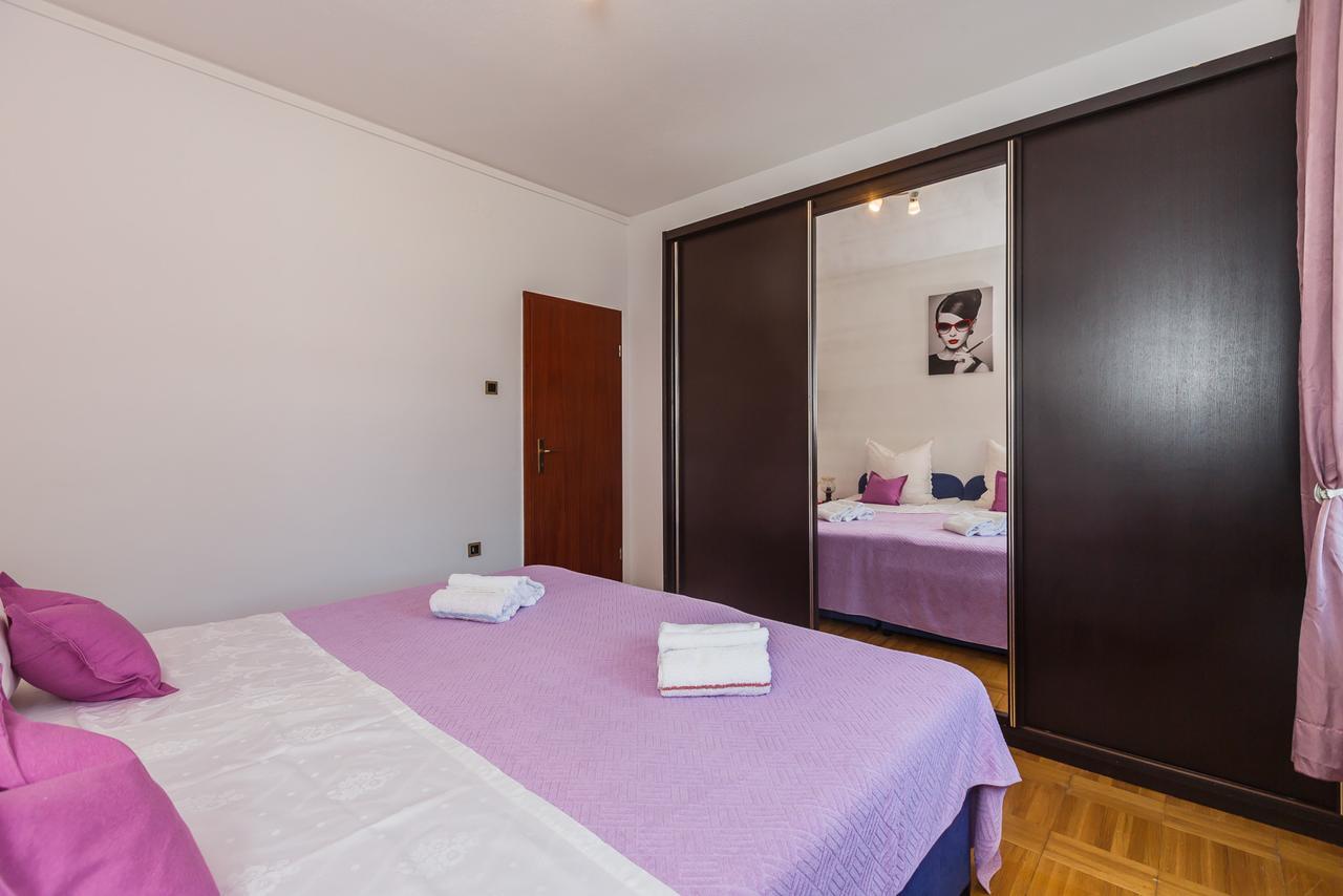 Apartman Mila Kastela Luaran gambar