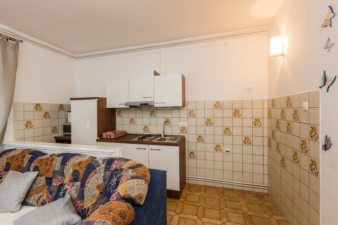 Apartman Mila Kastela Luaran gambar
