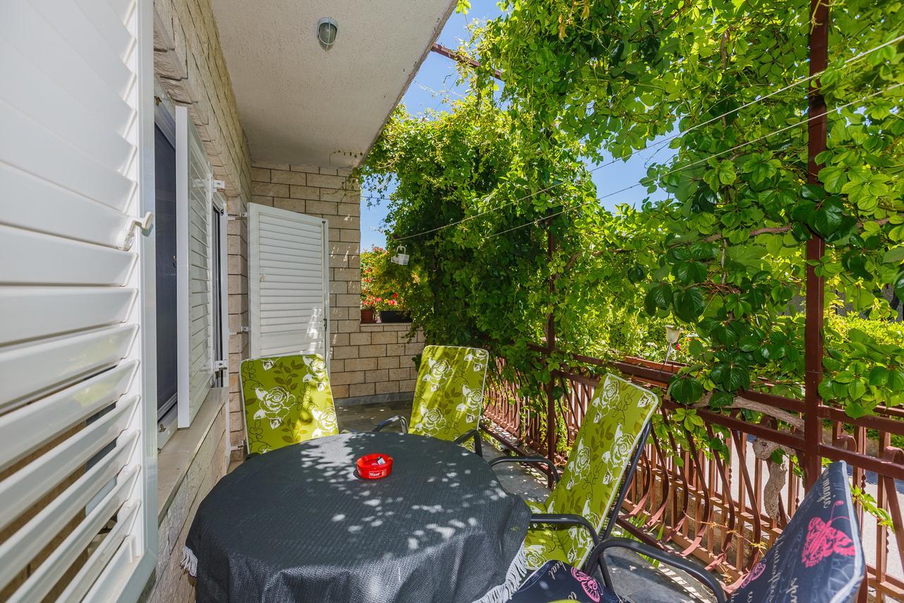 Apartman Mila Kastela Luaran gambar