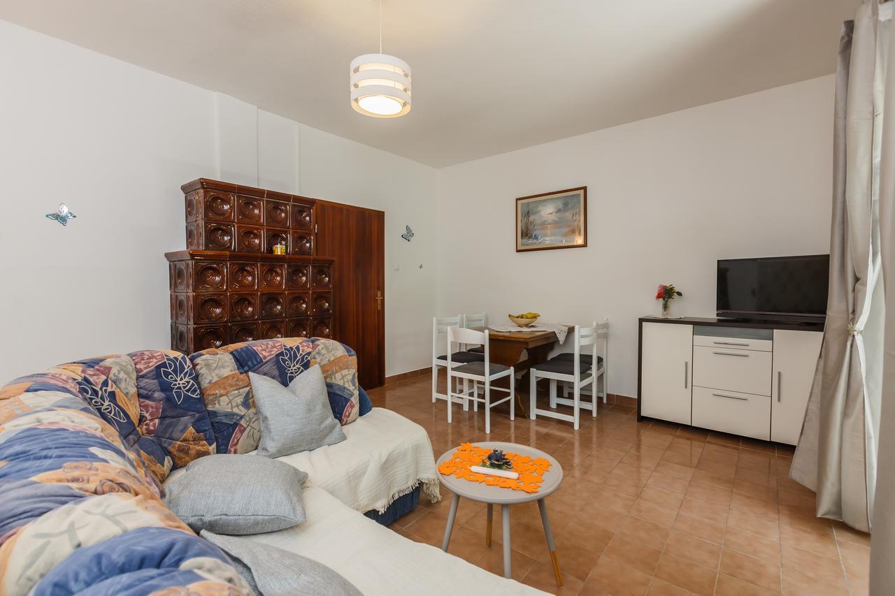 Apartman Mila Apartment Kastela Luaran gambar